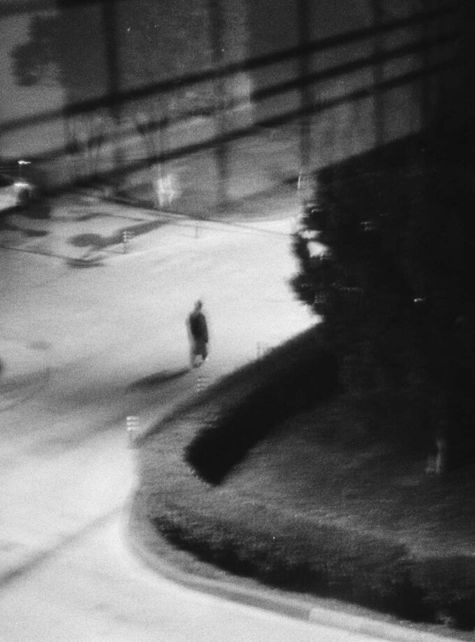 <img src=“Giorgi Sartania’s photo Isev” alt=“Black and white” title=“ Again black and white - isev”